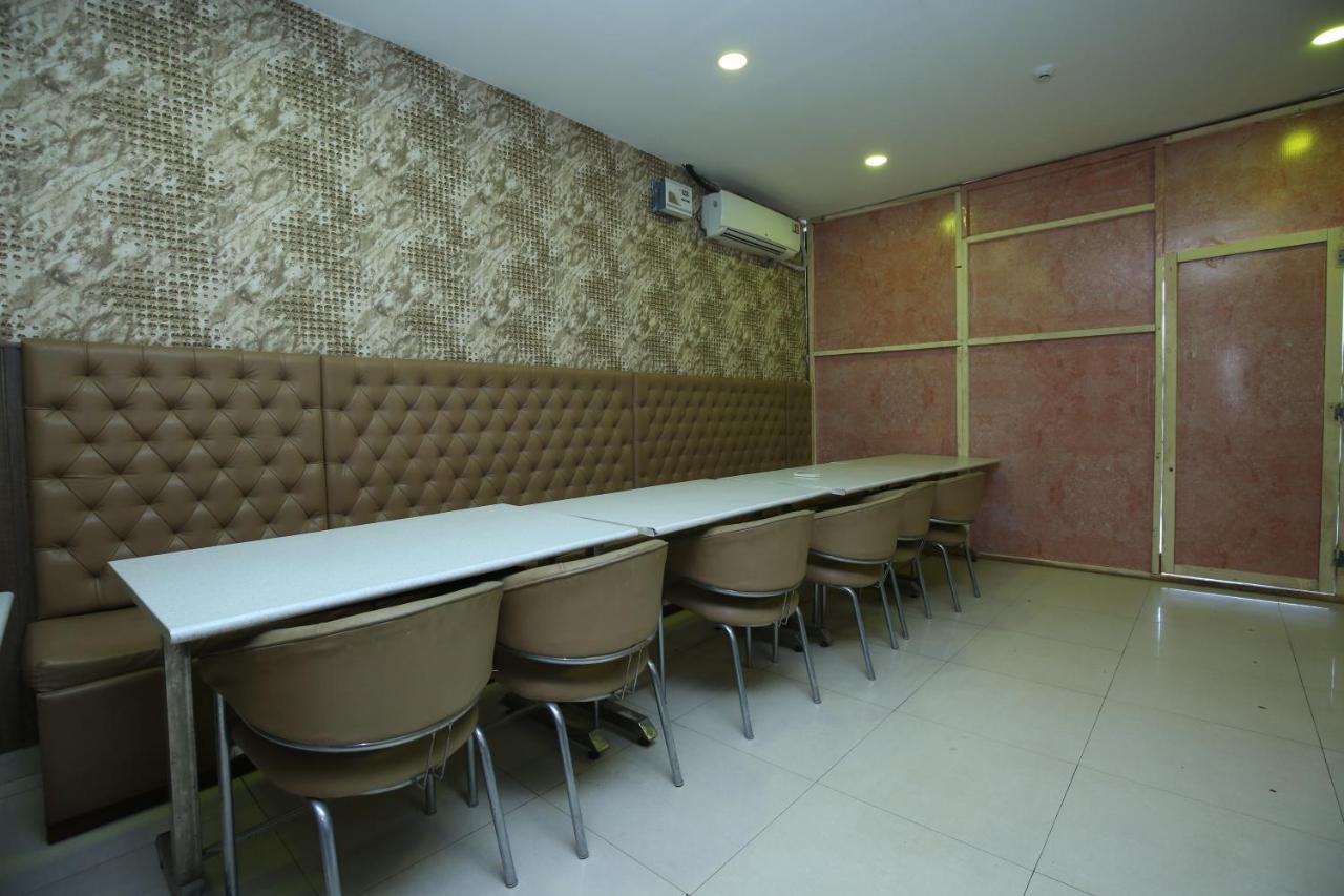 Hotel Pearl Grand&Banquet Zirakpur Extérieur photo